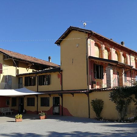 Locanda Montecarlo Lesegno Luaran gambar