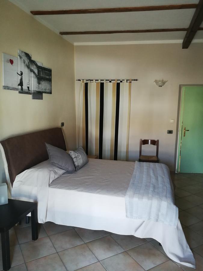 Locanda Montecarlo Lesegno Luaran gambar